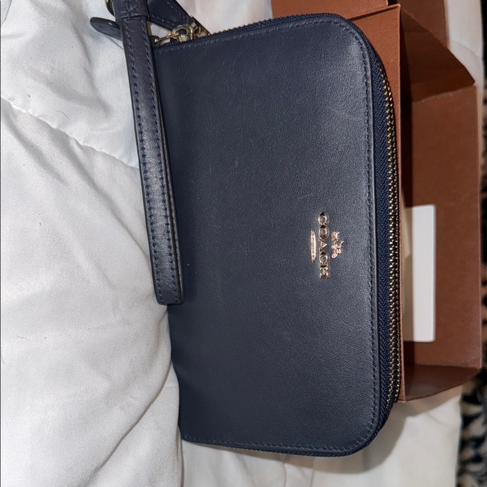 Coach Blue Clutch or Wallet - Picture 6 of 11